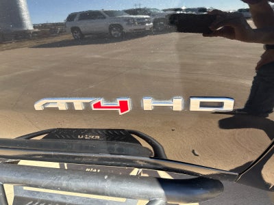 2023 GMC Sierra 2500HD 4WD Crew Cab Standard Bed AT4