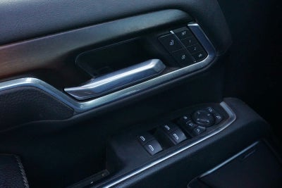2025 GMC Sierra 2500HD 4WD Crew Cab Standard Bed Denali