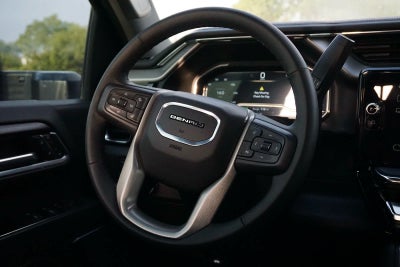 2025 GMC Sierra 2500HD 4WD Crew Cab Standard Bed Denali