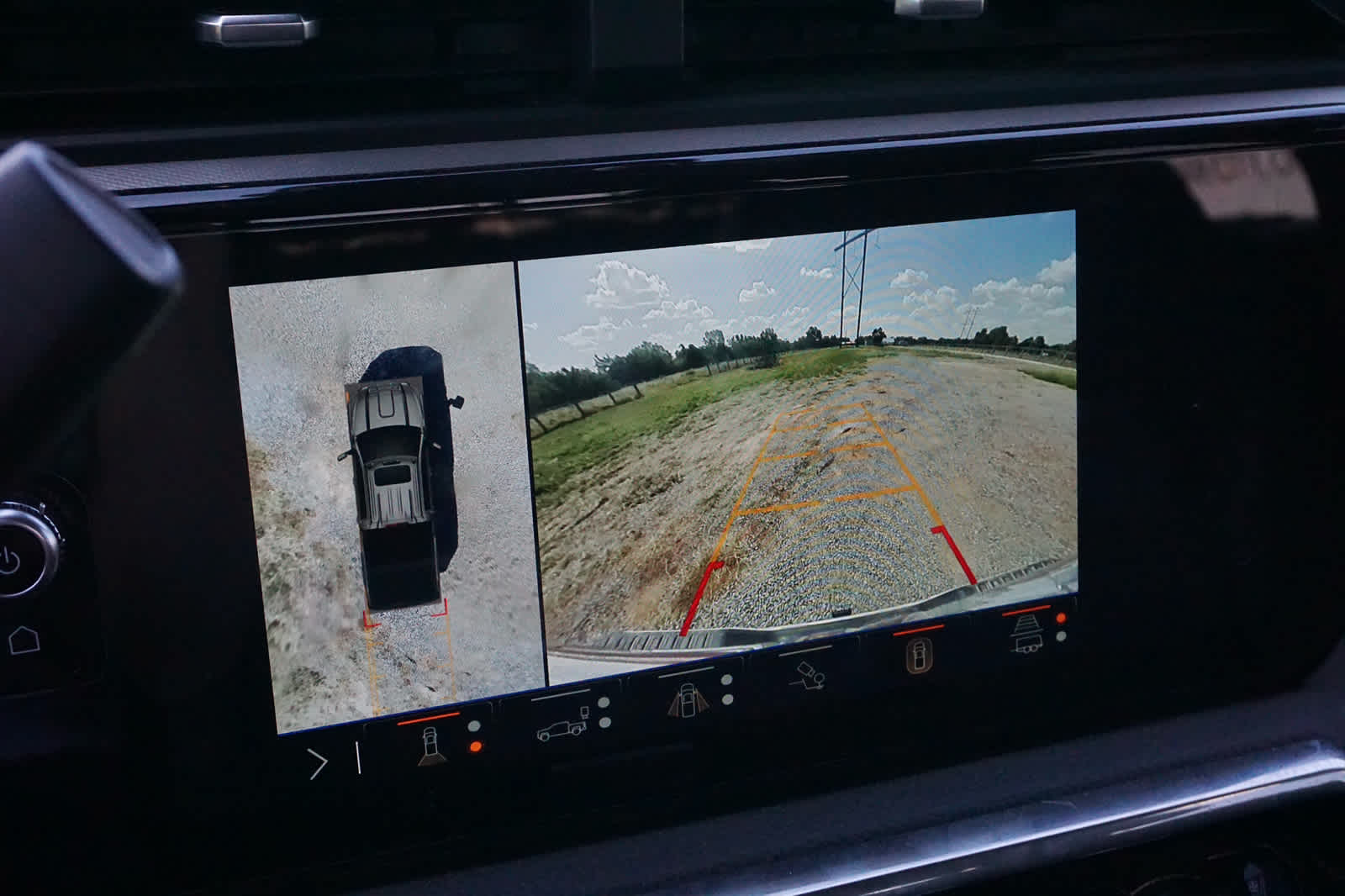 2025 GMC Sierra 2500HD 4WD Crew Cab Standard Bed Denali