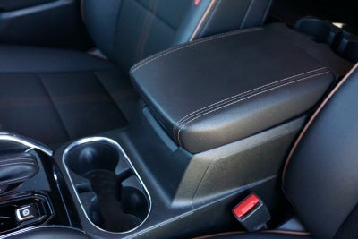 2025 GMC Canyon 4WD AT4