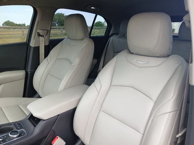 2022 Cadillac XT4 AWD Premium Luxury