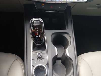 2022 Cadillac XT4 AWD Premium Luxury