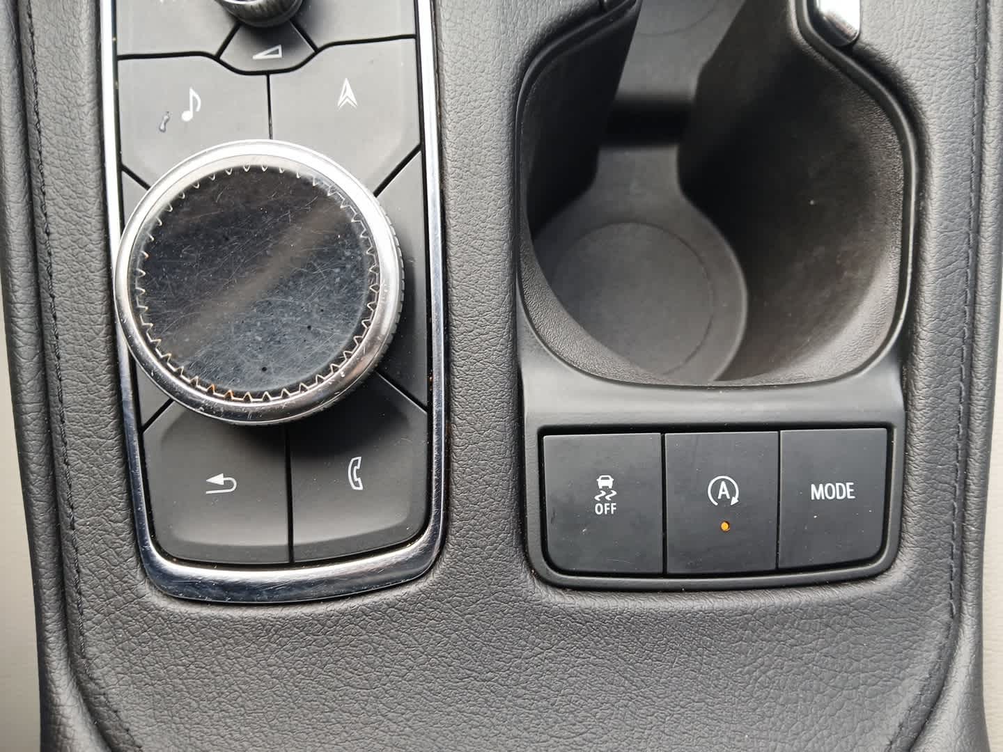 2022 Cadillac XT4 AWD Premium Luxury