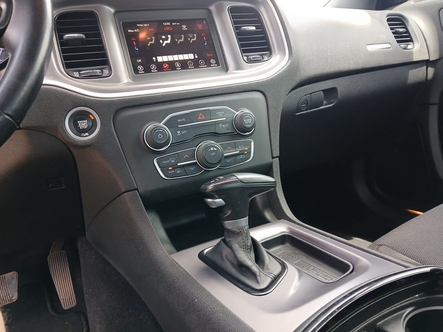 2020 Dodge Charger SXT RWD