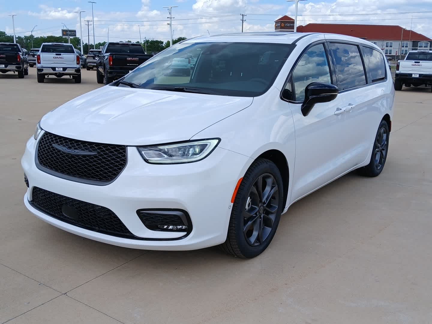 2026 Chrysler Pacifica PACIFICA SELECT