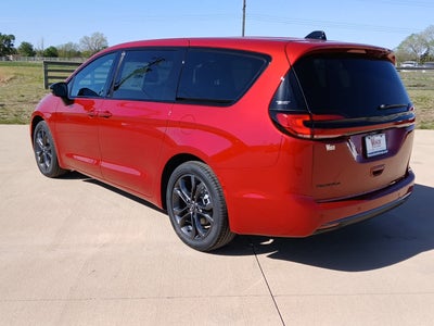 2026 Chrysler Pacifica PACIFICA SELECT