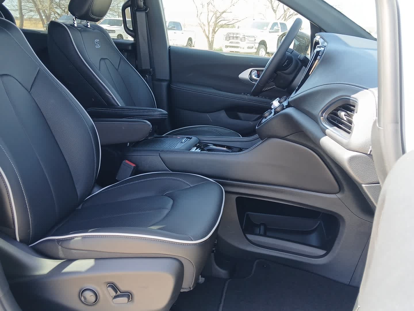 2026 Chrysler Pacifica PACIFICA LIMITED