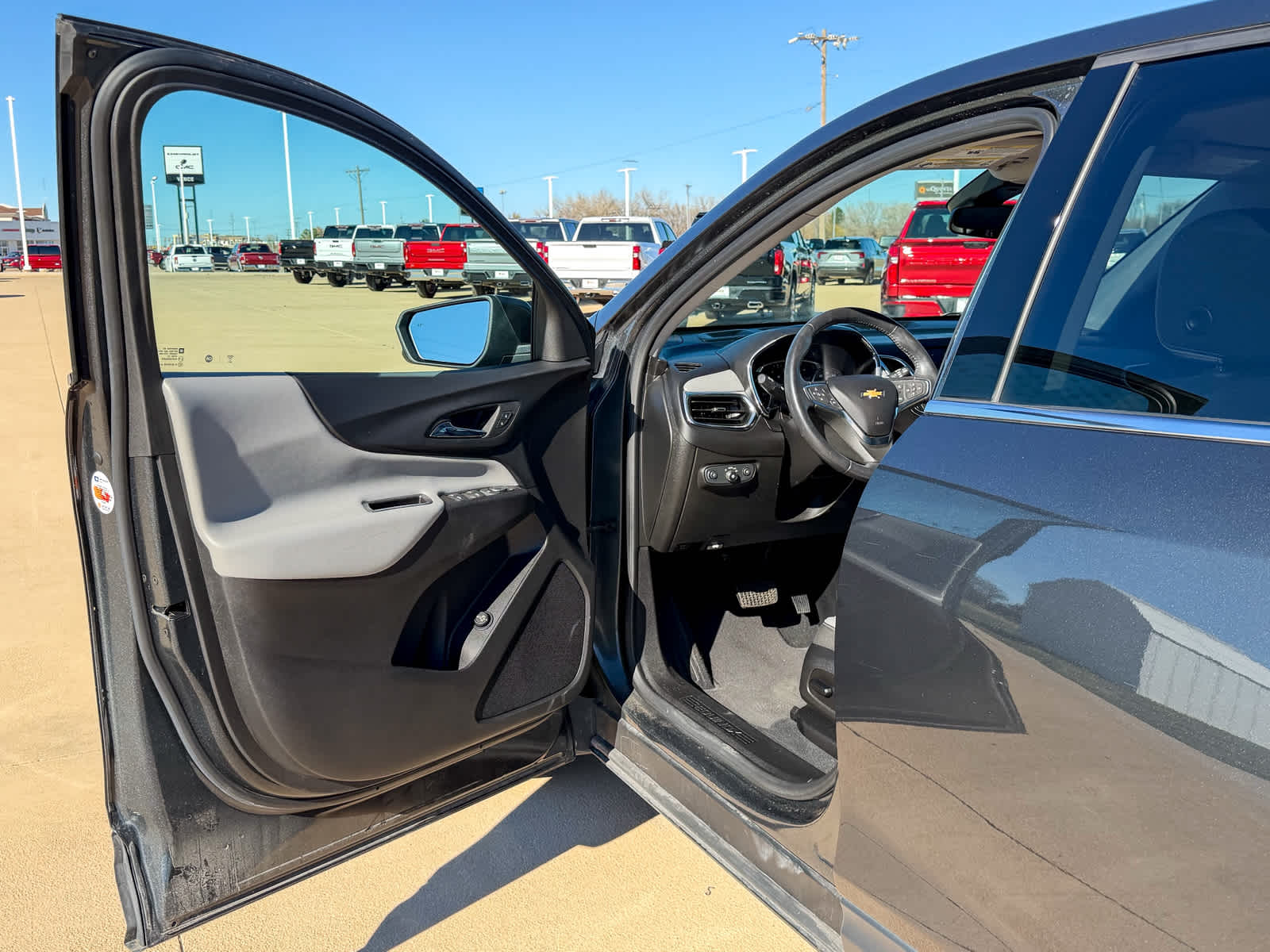 2020 Chevrolet Equinox FWD 2FL