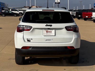 2025 Jeep Compass COMPASS LATITUDE 4X4