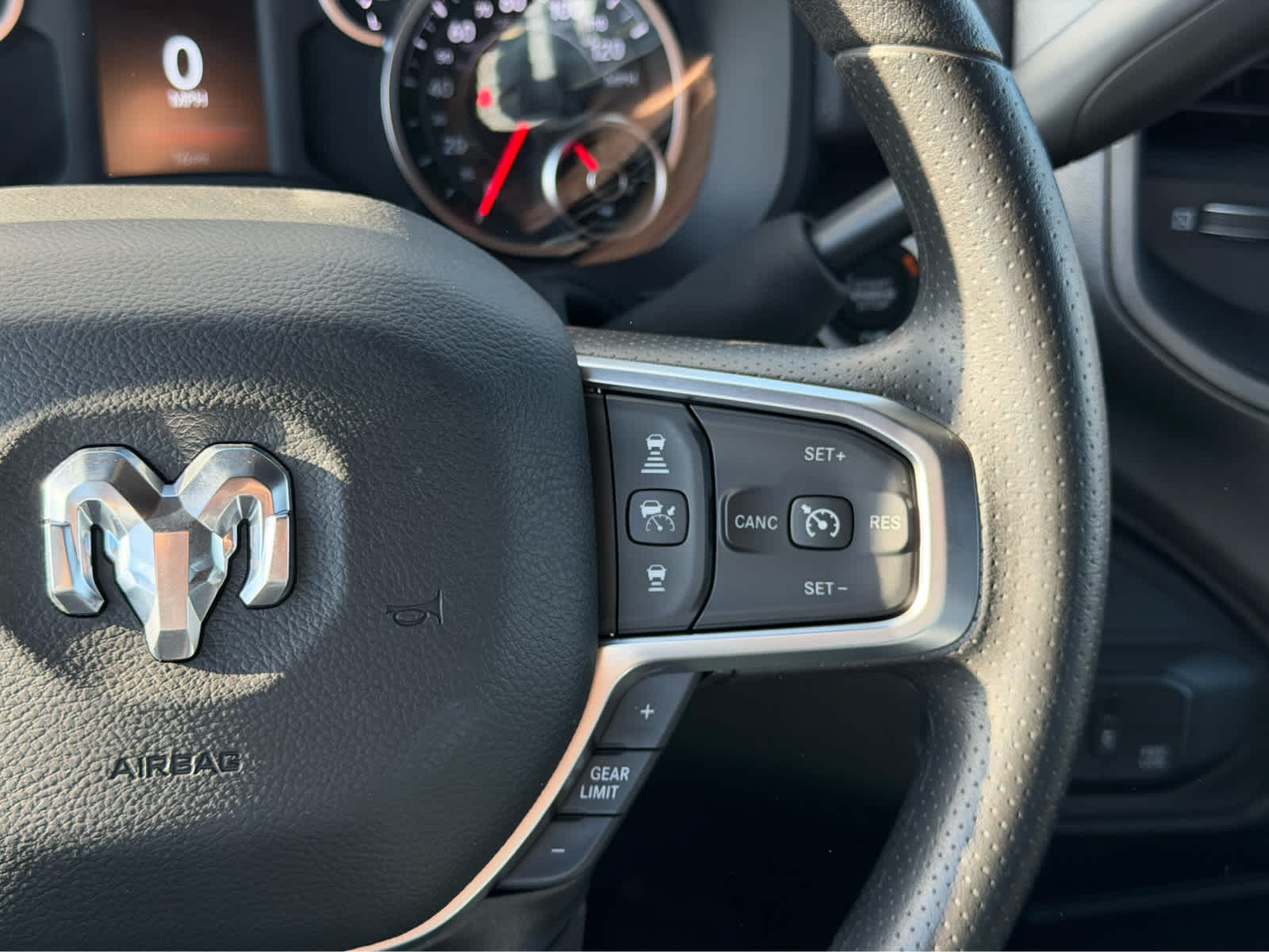 2026 RAM Ram 2500 RAM 2500 TRADESMAN CREW CAB 4X4 6'4' BOX