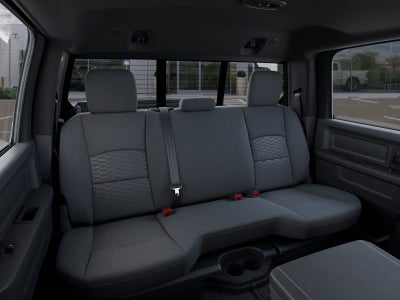 2026 RAM Ram 2500 RAM 2500 BLACK EXPRESS CREW CAB 4X4 6'4' BOX