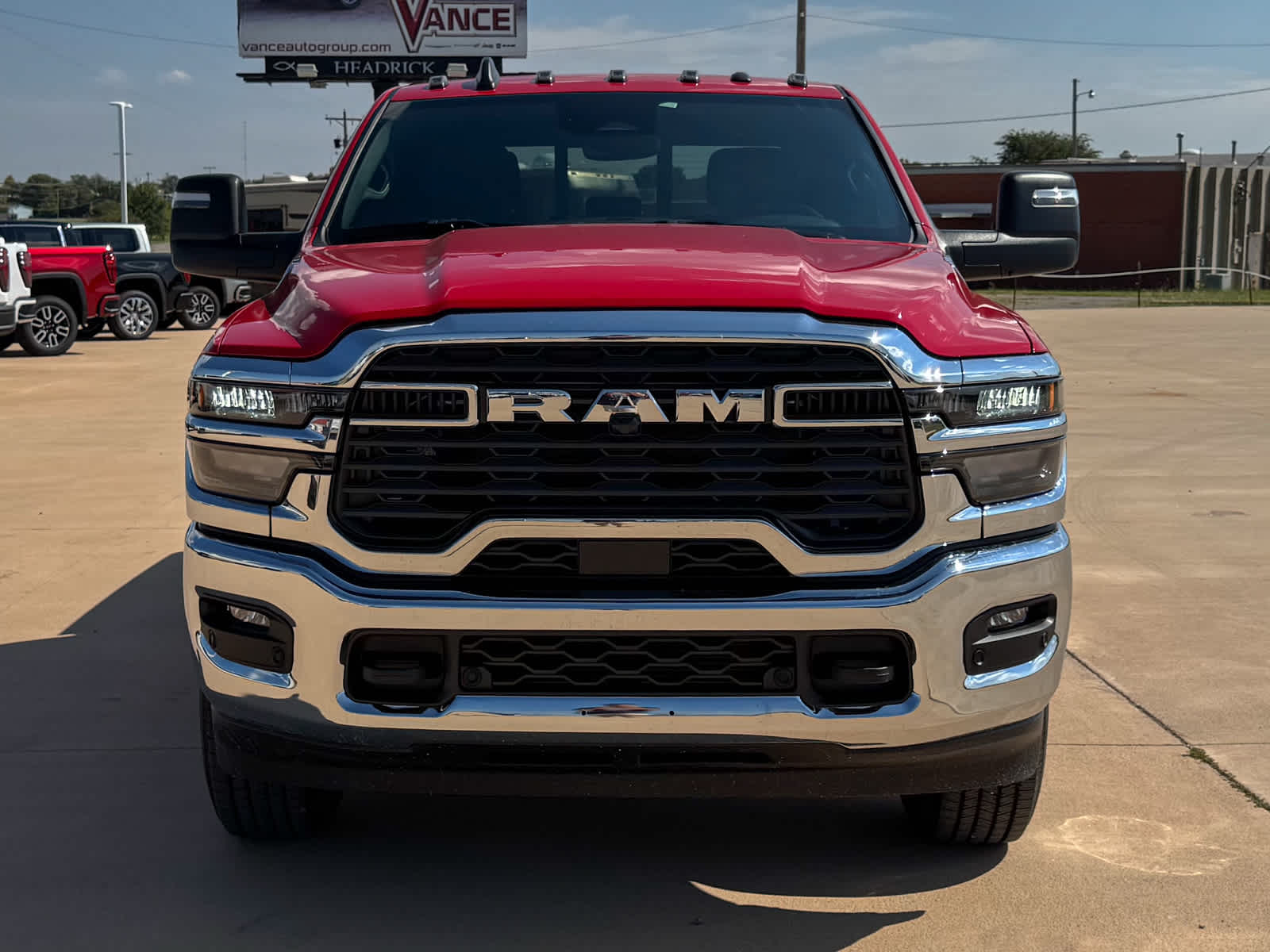 2026 RAM Ram 2500 RAM 2500 TRADESMAN CREW CAB 4X4 6'4' BOX