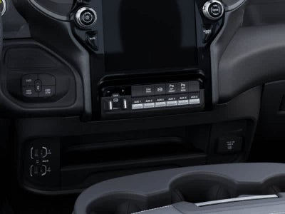2027 RAM Ram 3500 RAM 3500 TRADESMAN CREW CAB 4X4 8' BOX