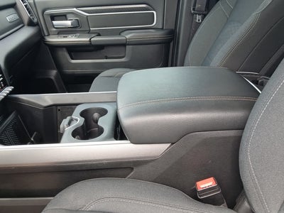 2025 RAM 3500 Big Horn Crew Cab 4x4 8' Box