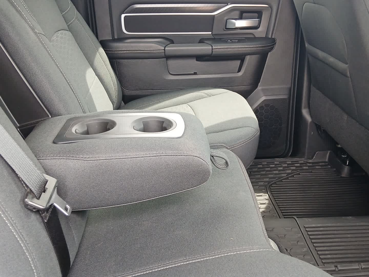 2025 RAM 3500 Big Horn Crew Cab 4x4 8' Box