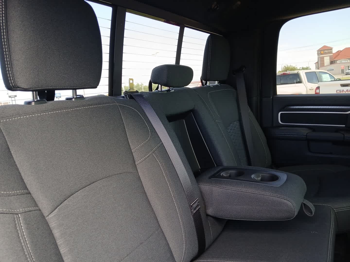 2026 RAM 3500 RAM 3500 BIG HORN CREW CAB 4X4 8' BOX