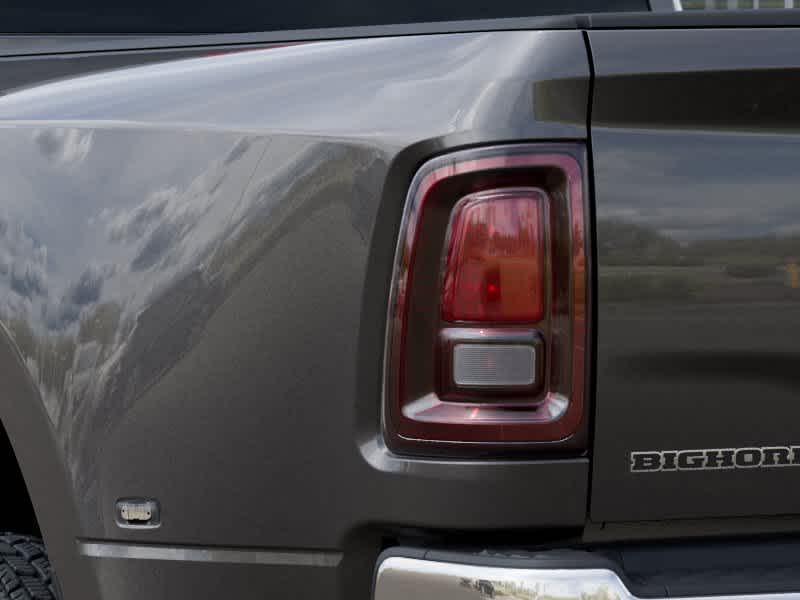 2027 RAM Ram 3500 RAM 3500 BIG HORN CREW CAB 4X4 8' BOX