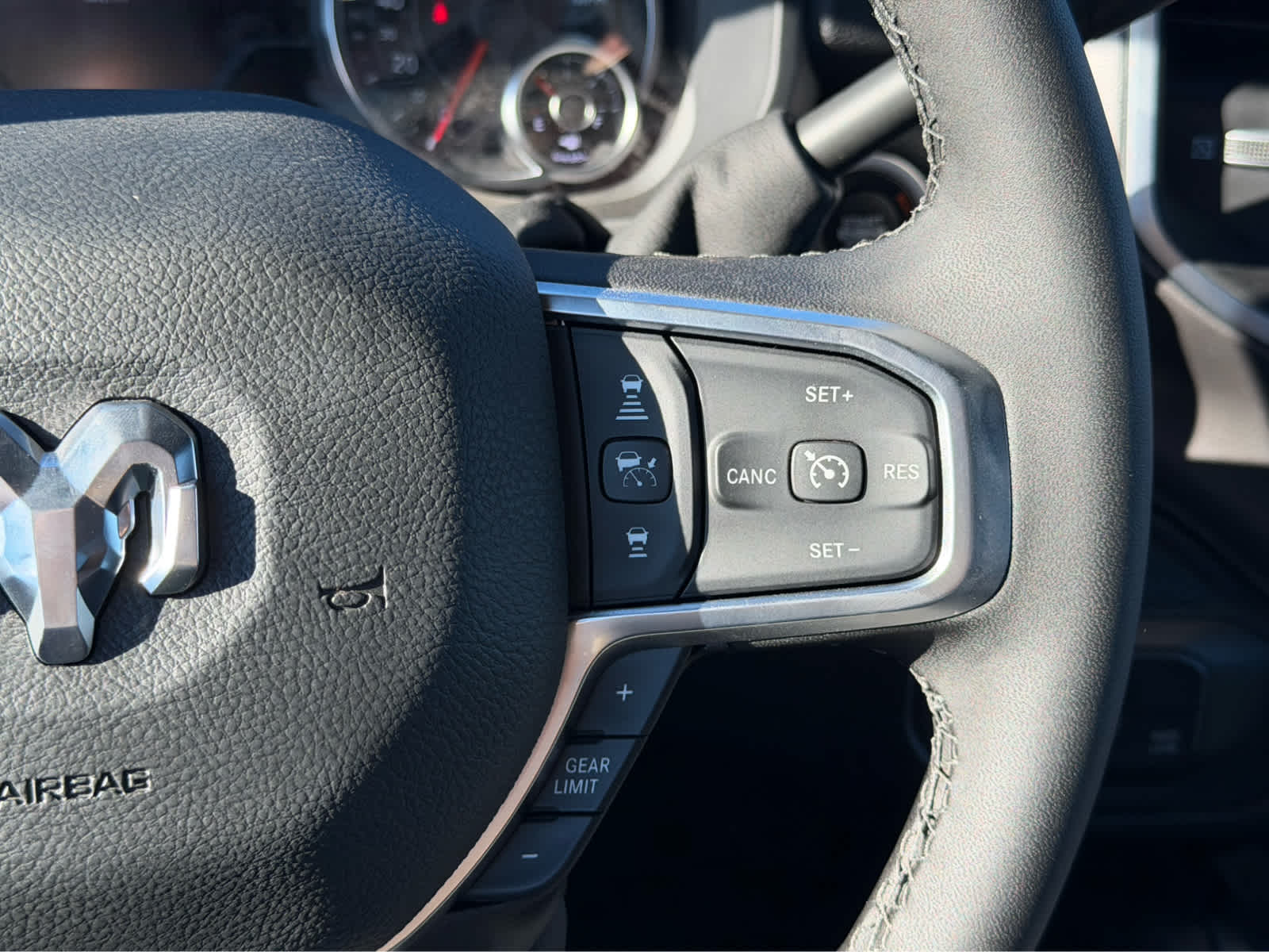 2026 RAM Ram 3500 RAM 3500 BIG HORN CREW CAB 4X4 8' BOX