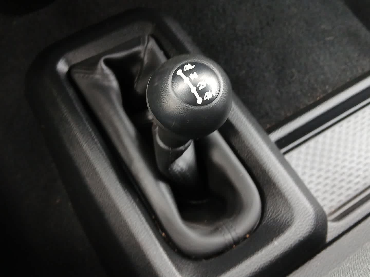 2023 RAM Ram 2500 Tradesman Crew Cab 4x4 6'4' Box