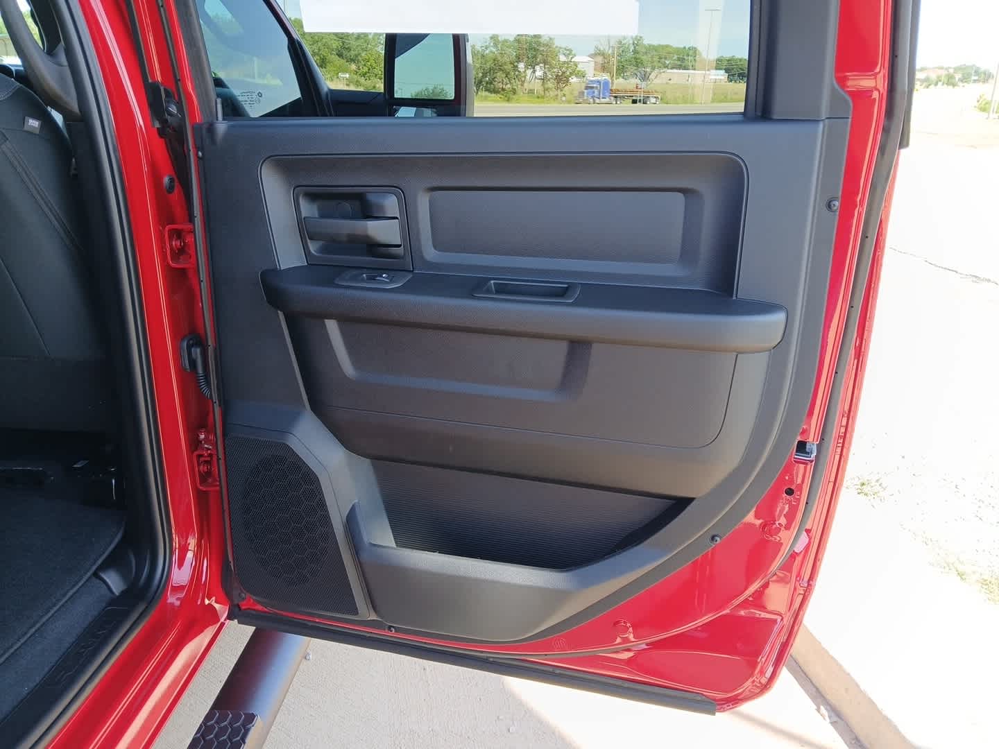2026 RAM Ram 2500 RAM 2500 BLACK EXPRESS CREW CAB 4X4 6'4' BOX