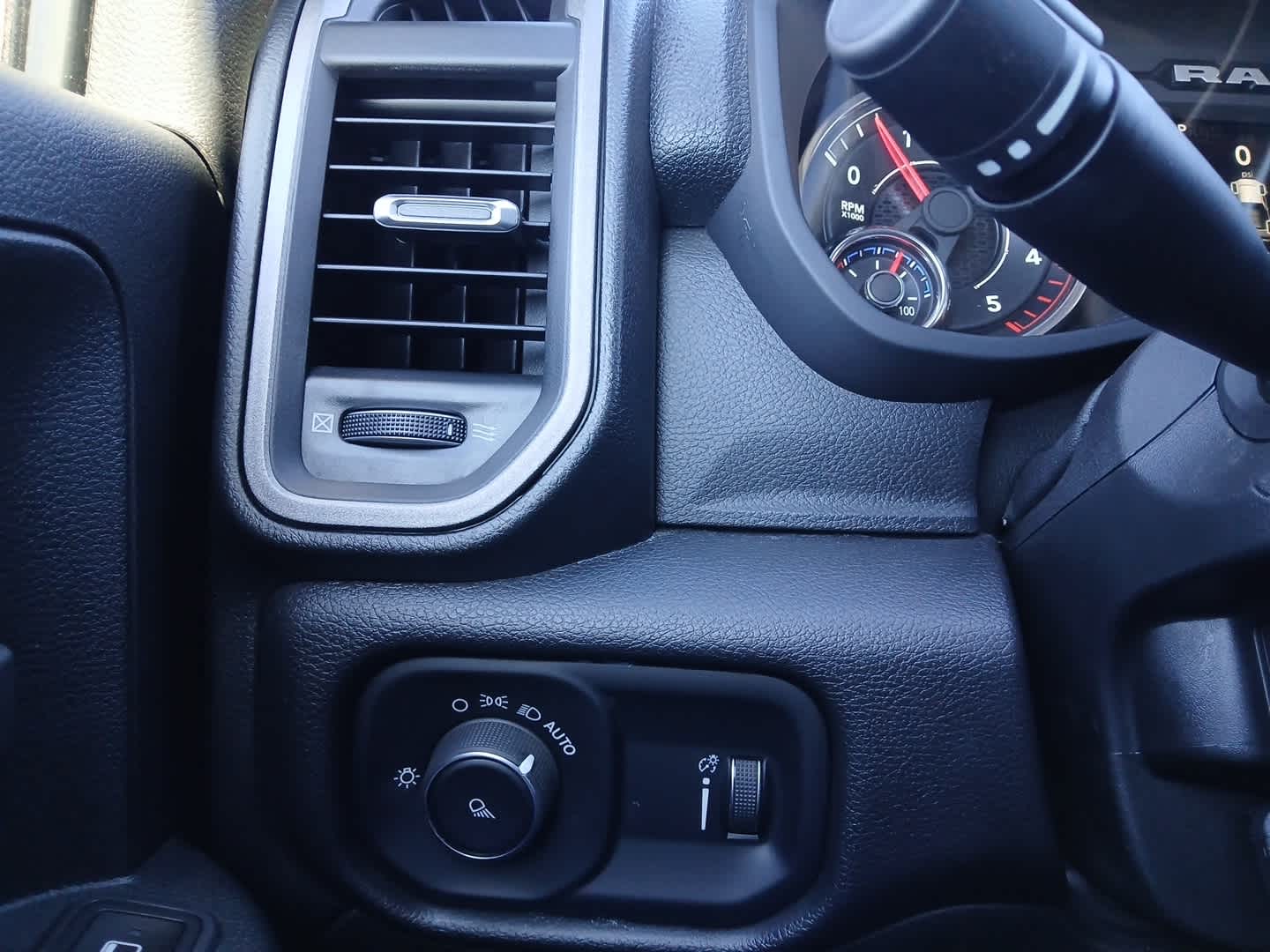 2024 RAM Ram 2500 Tradesman Crew Cab 4x4 6'4' Box