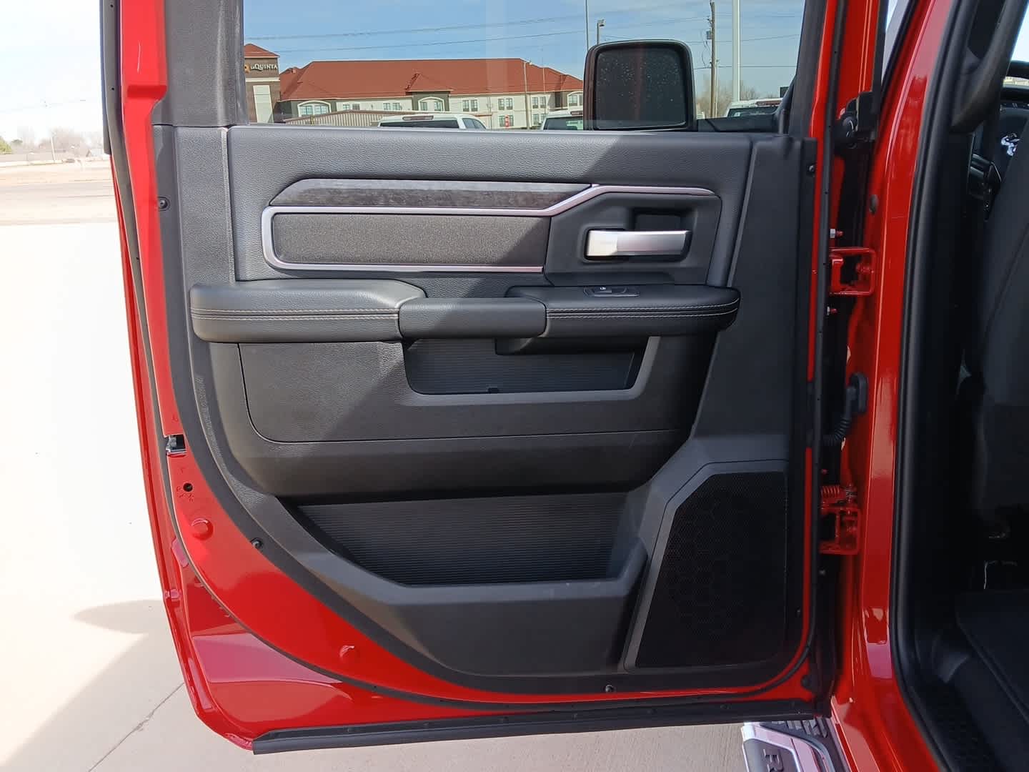 2024 RAM Ram 2500 Big Horn Crew Cab 4x4 6'4' Box