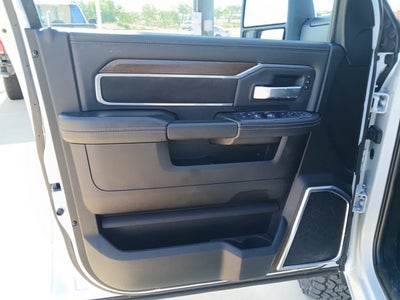 2024 RAM Ram 2500 Laramie Crew Cab 4x4 6'4' Box