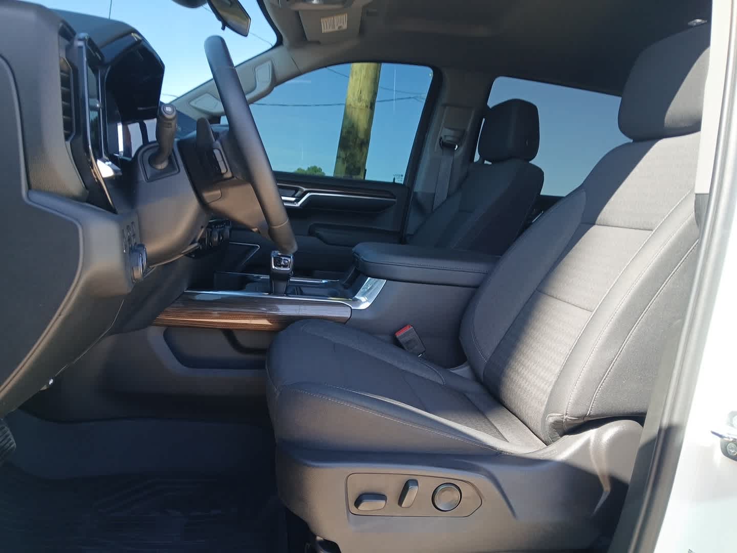 2023 Chevrolet Silverado 1500 4WD Crew Cab Short Bed LT Trail Boss
