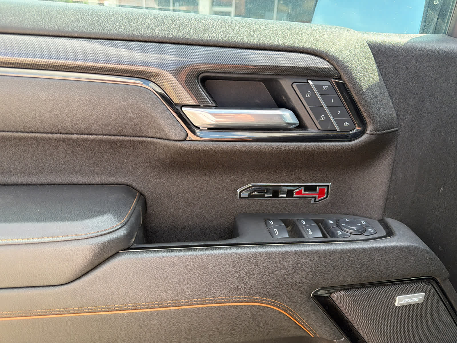 2025 GMC Sierra 1500 4WD Crew Cab Short Box AT4