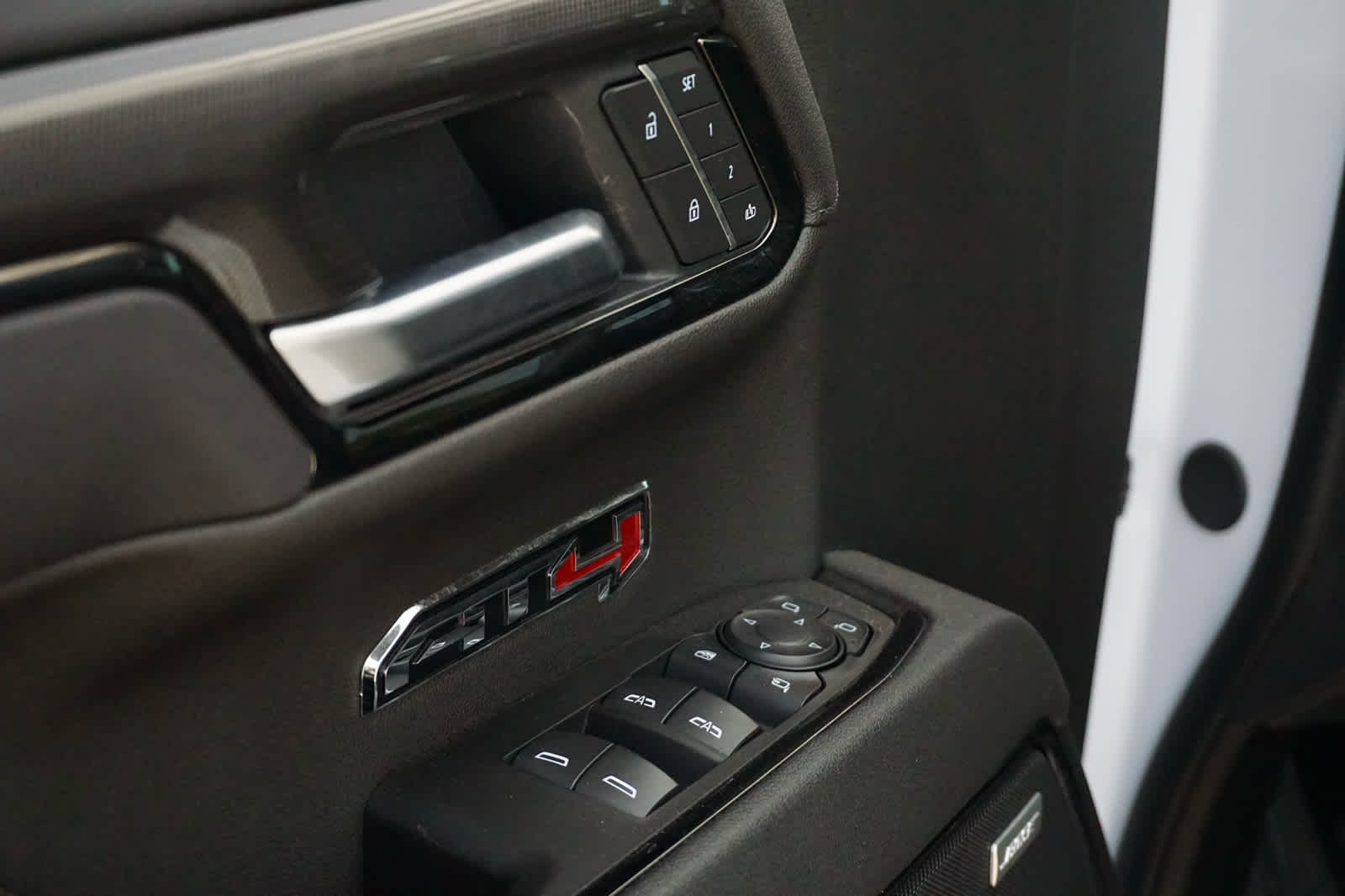 2026 GMC Sierra 1500 Crew Cab, Standard Bed, AT4, 4WD