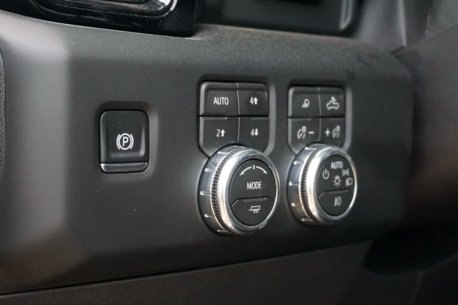 2026 GMC Sierra 1500 Crew Cab, Standard Bed, AT4, 4WD