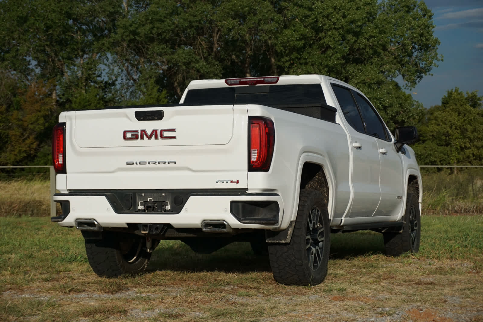 2026 GMC Sierra 1500 Crew Cab, Standard Bed, AT4, 4WD
