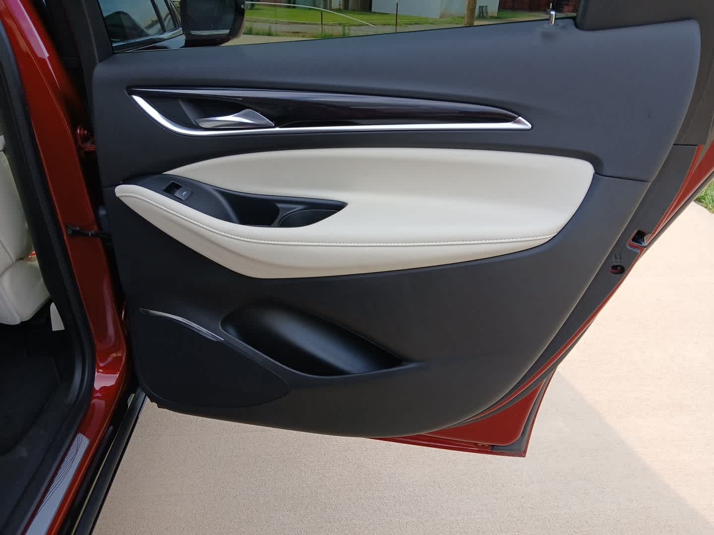2023 Buick Enclave Essence FWD