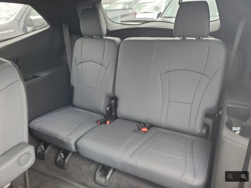 2023 Buick Enclave Essence AWD