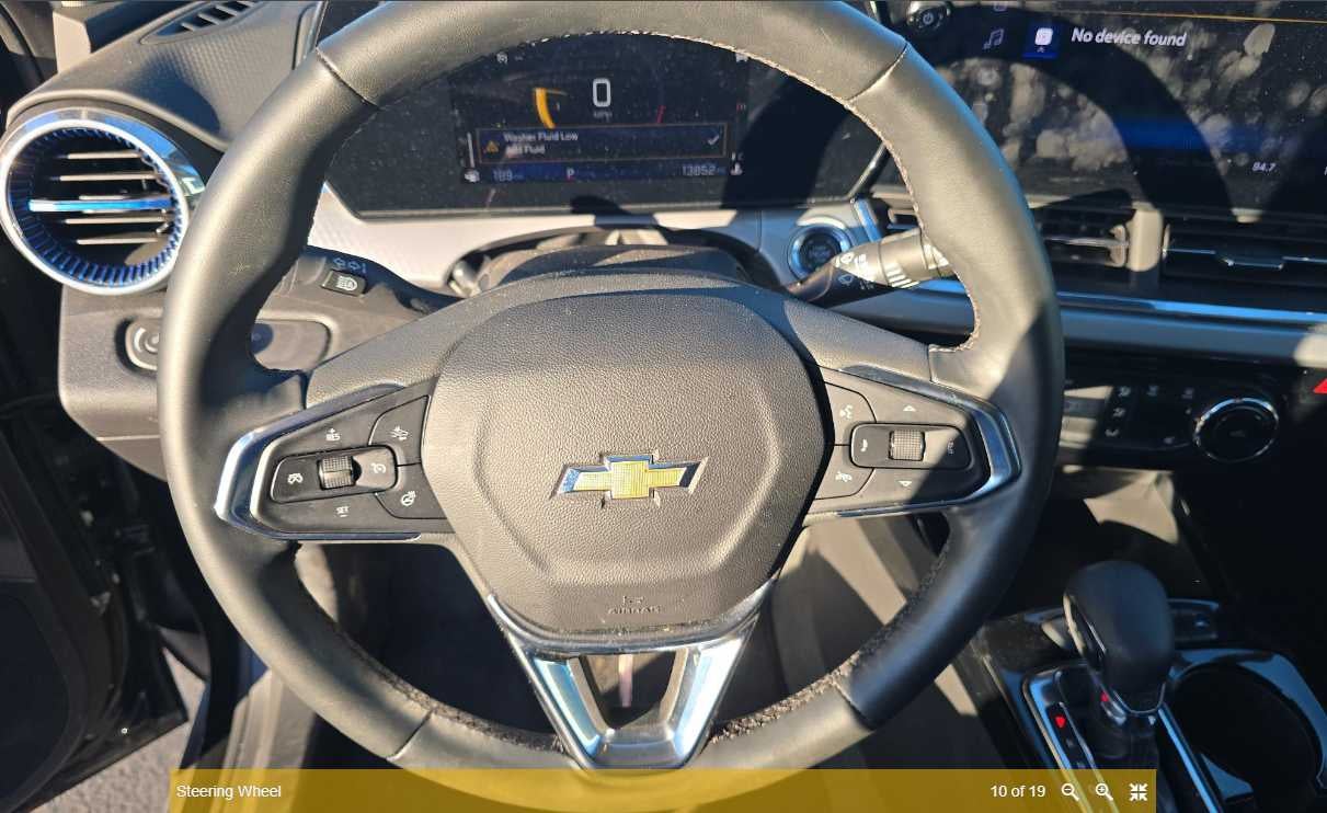 2025 Chevrolet Trax FWD LT