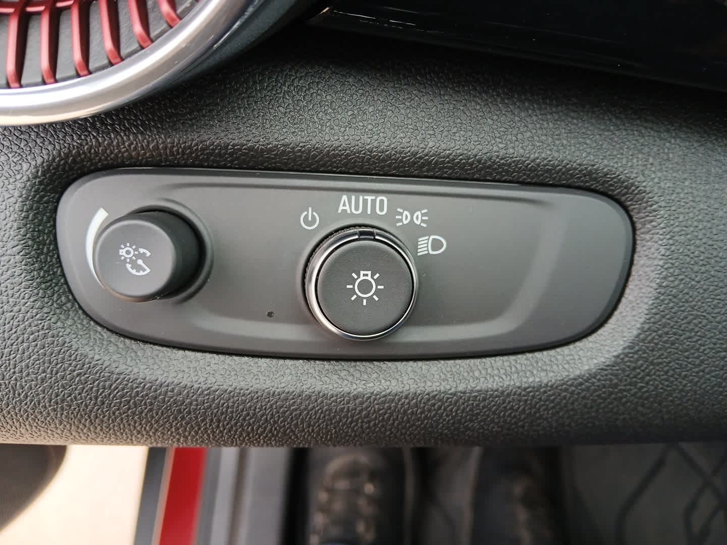 2025 Chevrolet Trax FWD 2RS