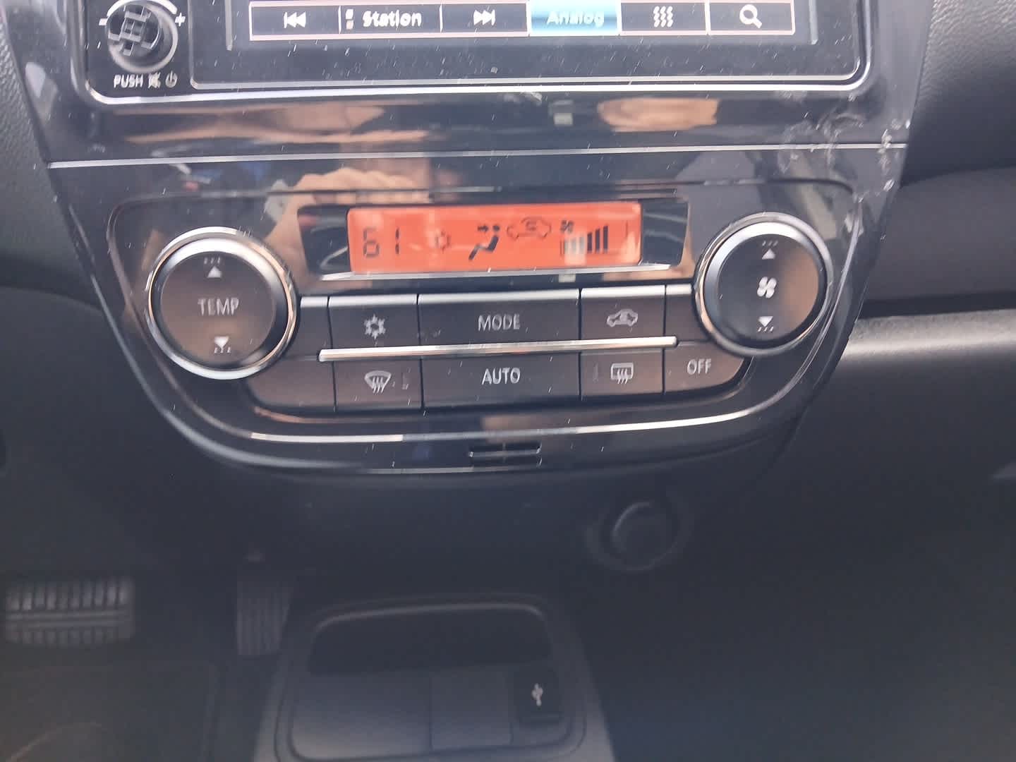 2024 Mitsubishi Mirage ES