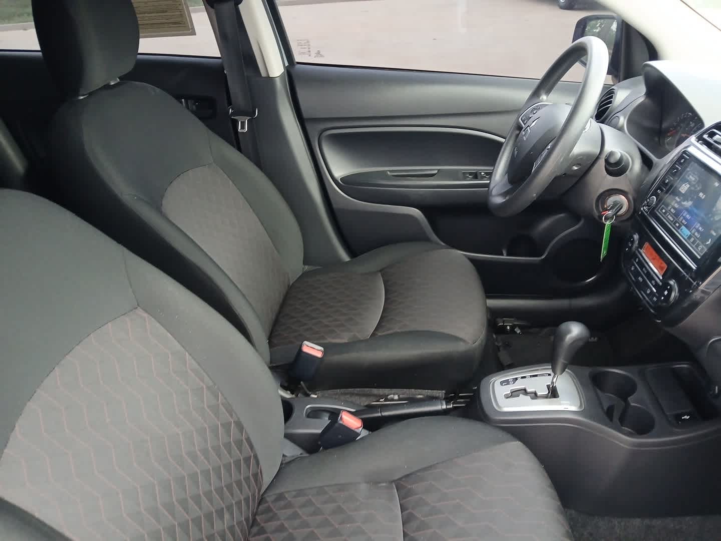 2024 Mitsubishi Mirage ES
