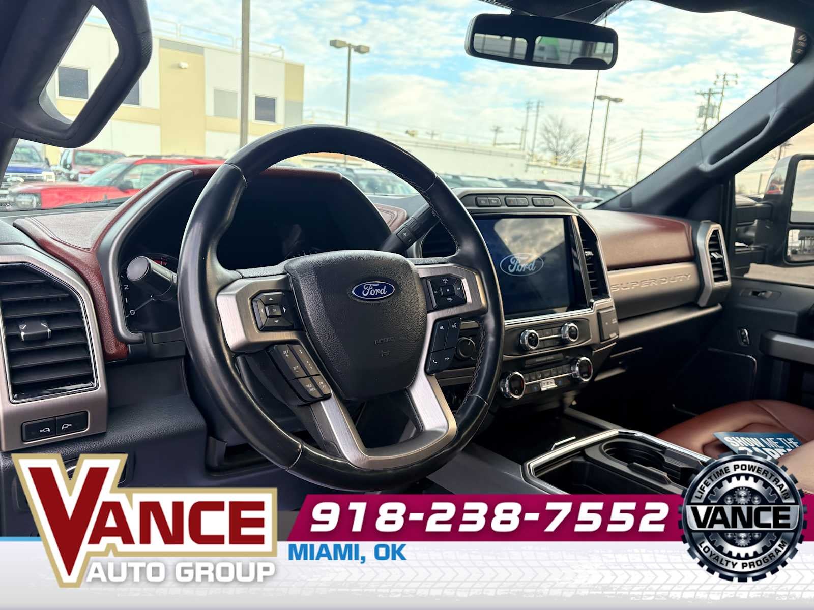 2022 Ford Super Duty F-350 DRW Platinum