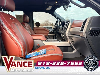 2022 Ford Super Duty F-350 DRW Platinum
