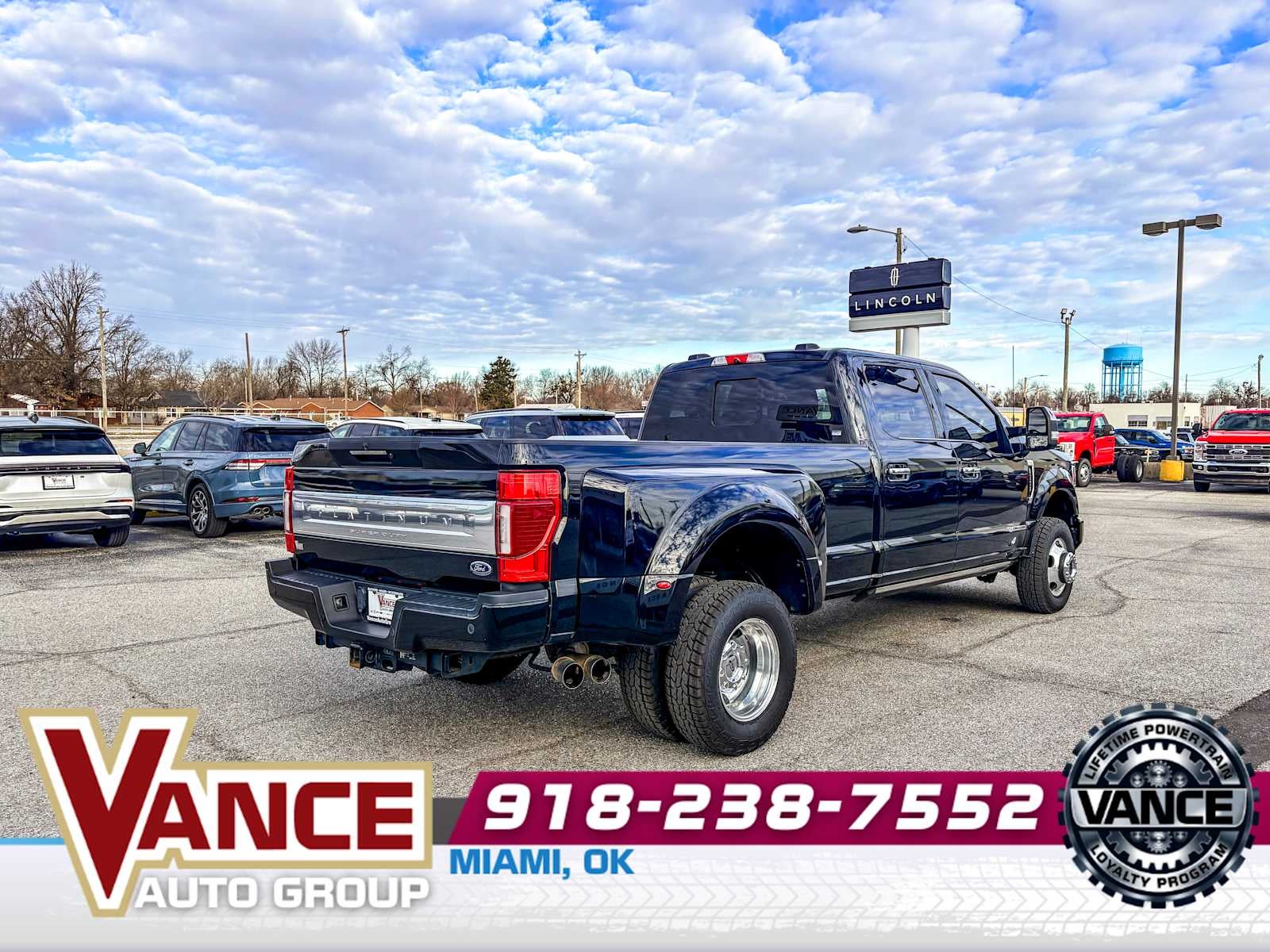 2022 Ford Super Duty F-350 DRW Platinum