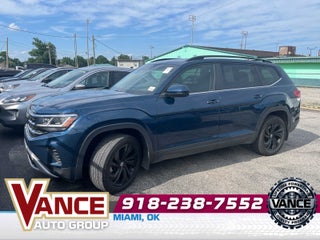 2022 Volkswagen Atlas 3.6L V6 SE w/Technology
