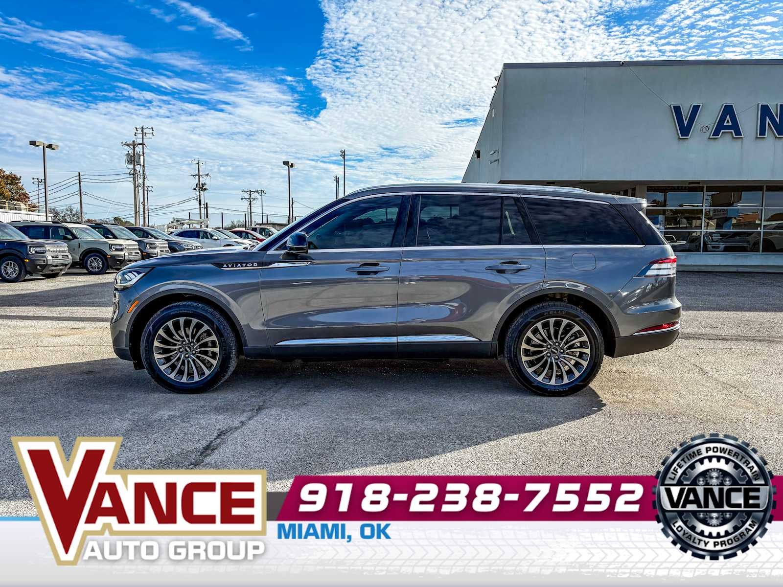 2022 Lincoln Aviator Standard